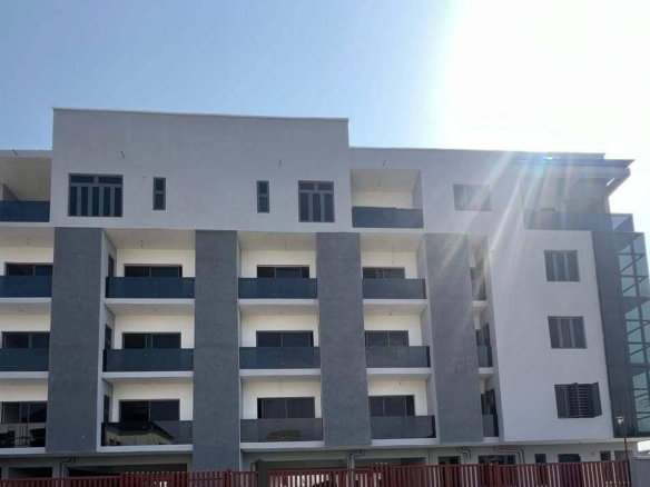 Contemporary 2 bedroom apartment with elevator & swimming pool & gym